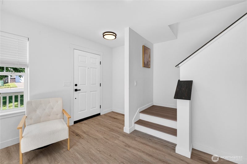 1708 201st Street Ct E
