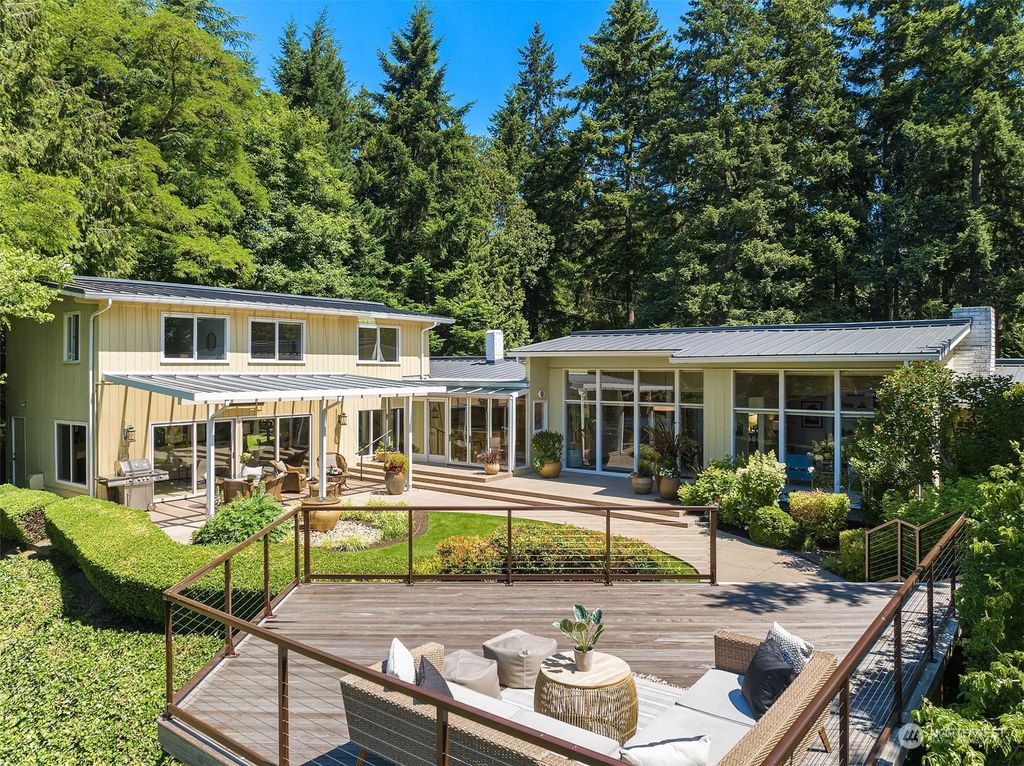 Photo of 201 Northside Road, Bellevue, WA 98004 (MLS # 2150837)