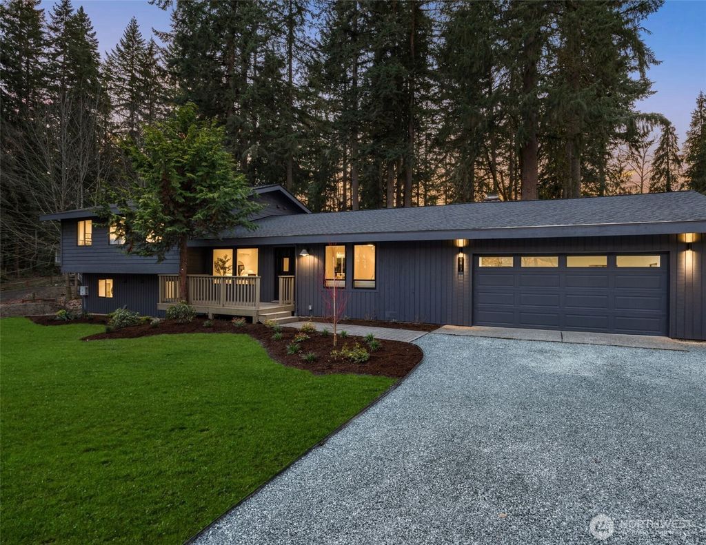 Photo of 18843 168th Avenue NE, Woodinville, WA 98072 (MLS # 2485136)