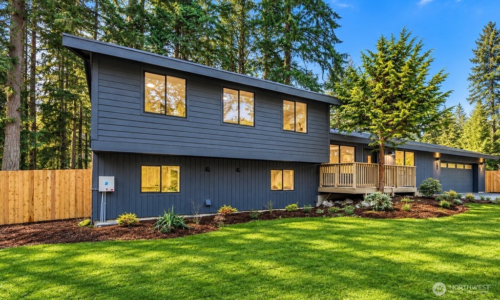 Photo of 18843 168th Avenue NE, Woodinville, WA 98072 (MLS # 2485136)