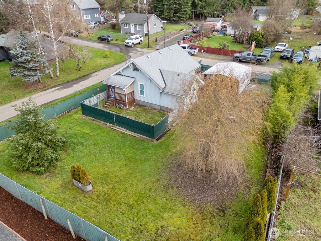 Photo of 1213 Rhobina Street, Centralia, WA 98531 (MLS # 2467653)
