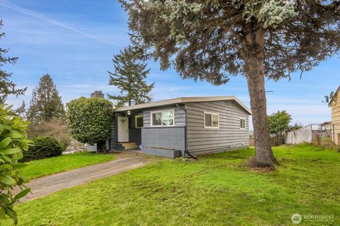 11855 55th Avenue S, Seattle, WA 98178 - MLS#: 2342929