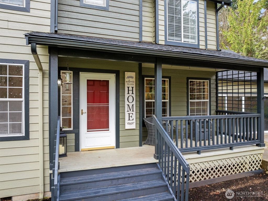 Photo of 17018 45th Street E, Lake Tapps, WA 98391 (MLS # 2484254)