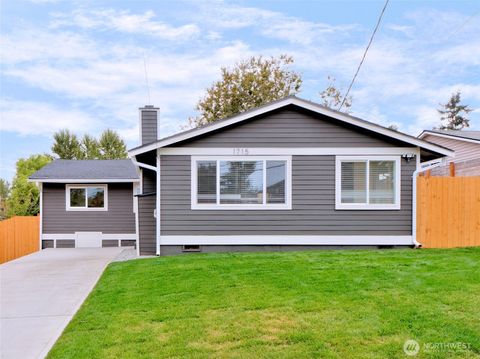 Photo of 1715 SW Graham Street, Seattle, WA 98106 (MLS # 2438138)
