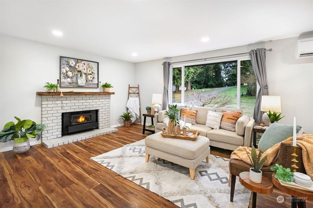 Photo of 25606 Mountain Drive, Arlington, WA 98223 (MLS # 2325189)