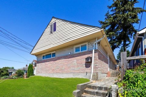 A home in Bremerton