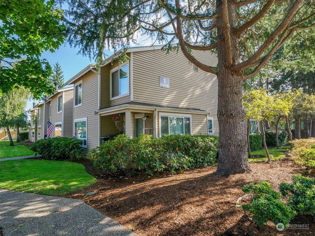 Photo of 23918 12th Place S #101, Des Moines, WA 98198 (MLS # 2168847)