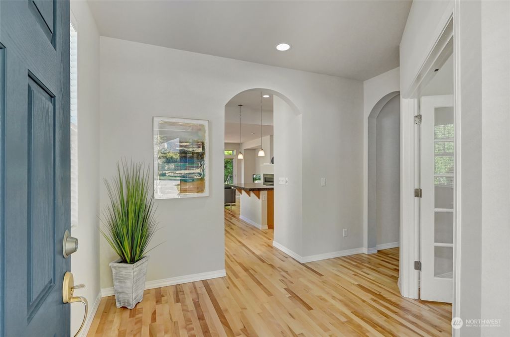 Photo of 12146 Big Leaf Way NE, Redmond, WA 98053 (MLS # 2074341)