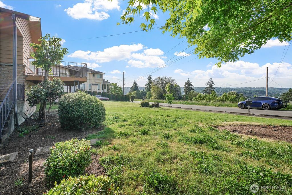 Photo of 8626 S 134th Street, Seattle, WA 98178 (MLS # 2523624)