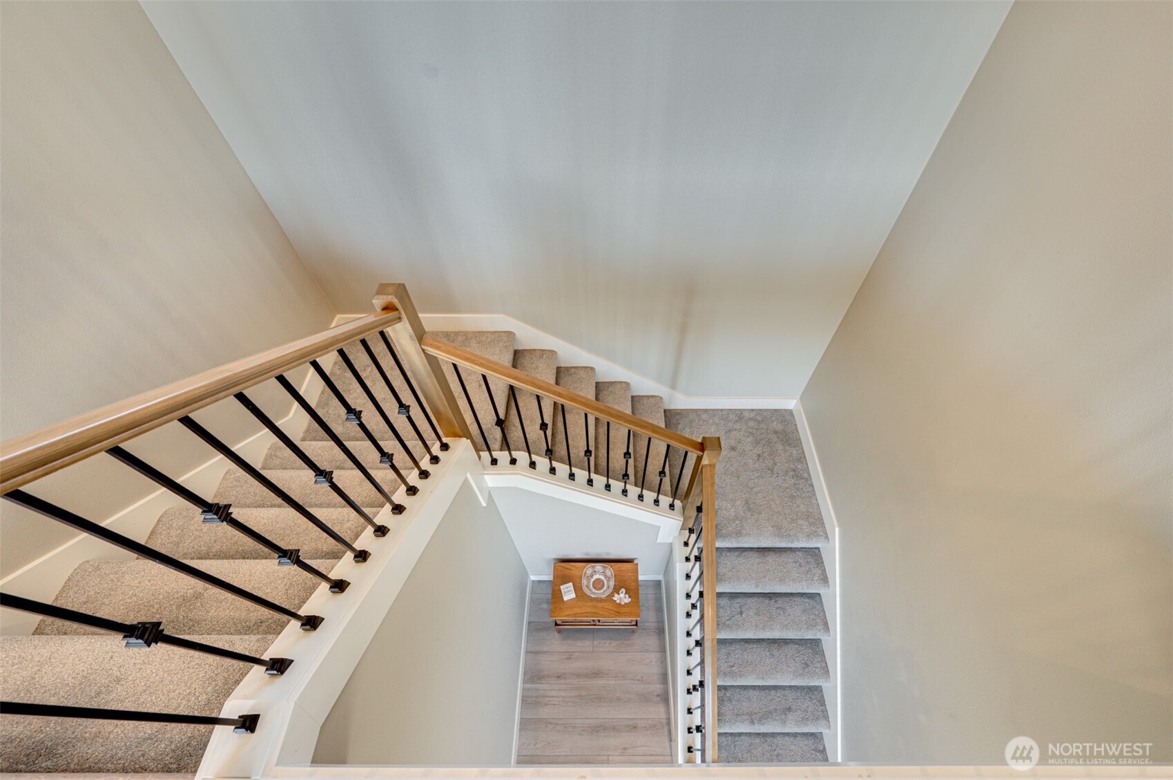 123 W 13th Way