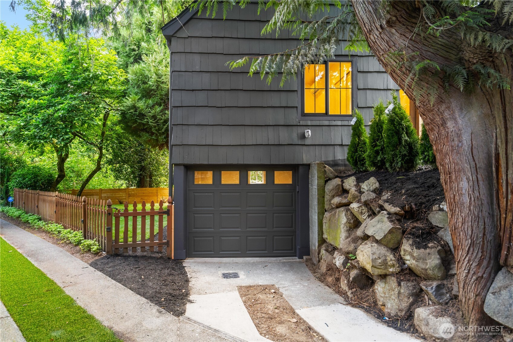 2275 NE 60th Street