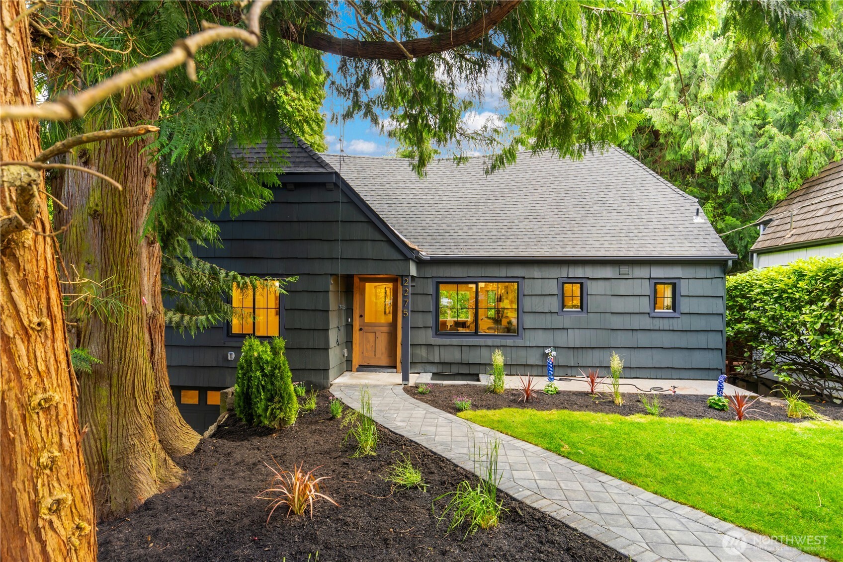 2275 NE 60th Street