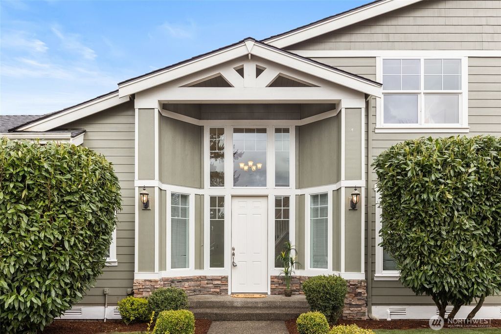 Photo of 21601 129th Avenue SE, Kent, WA 98031 (MLS # 2504549)