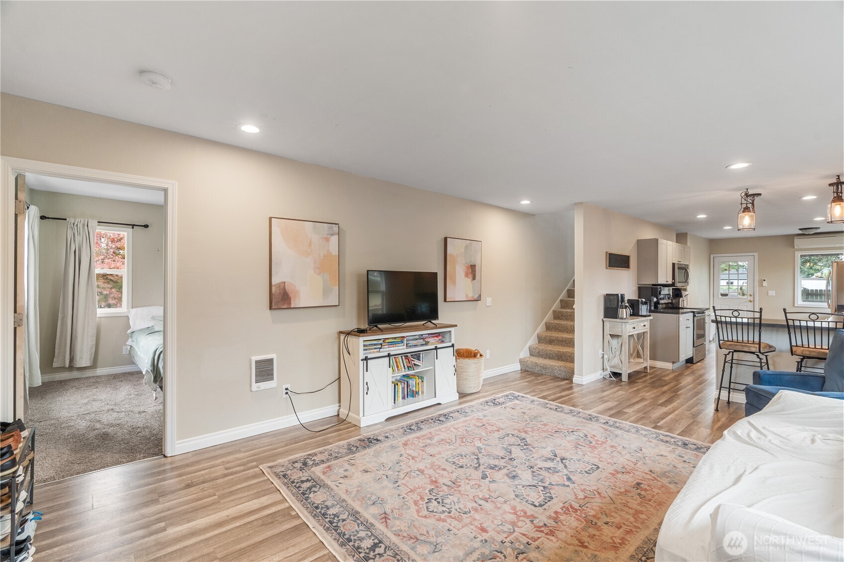 513 2nd Street