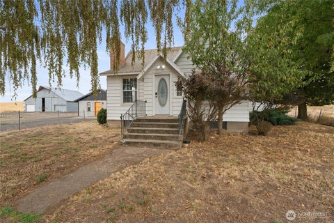 Photo of 32244 Mohler Road E, Mohler, WA 99154 (MLS # 2585016)