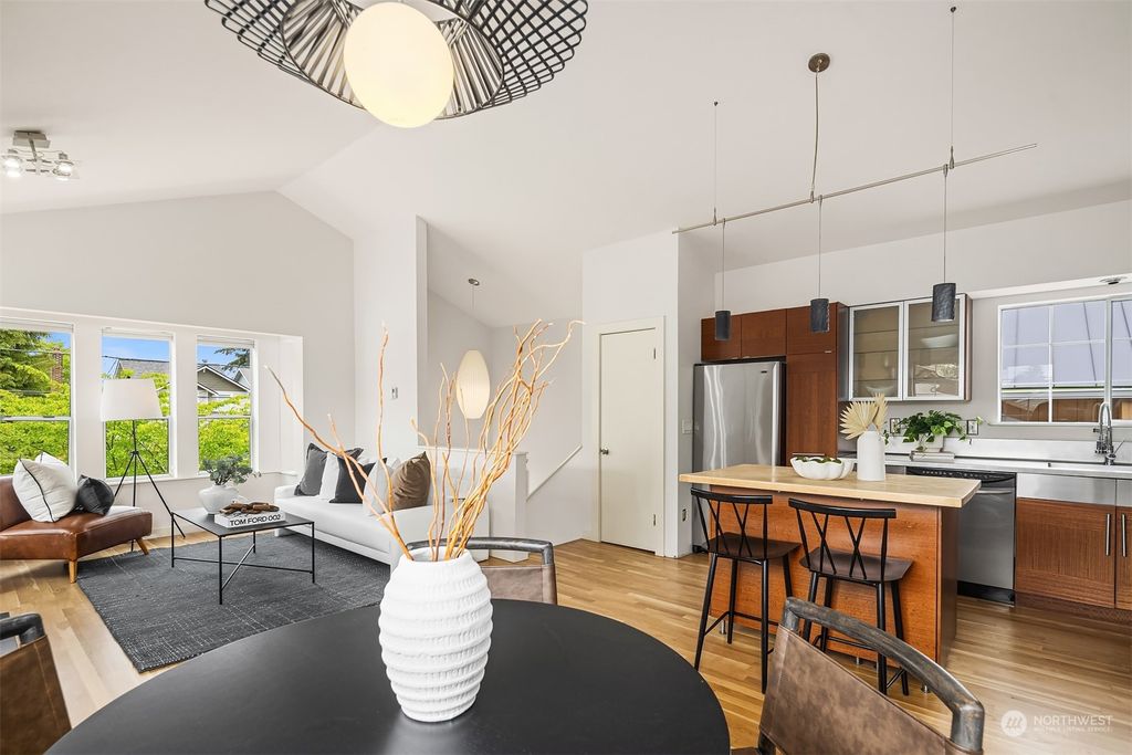 Photo of 9048 Burke Avenue N, Seattle, WA 98103 (MLS # 2250762)