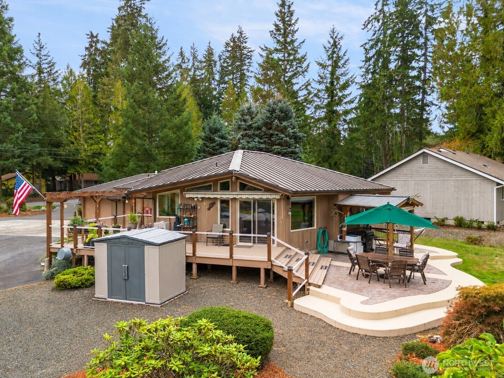 Photo of 631 E Saint Andrews Drive, Shelton, WA 98584 (MLS # 2591860)