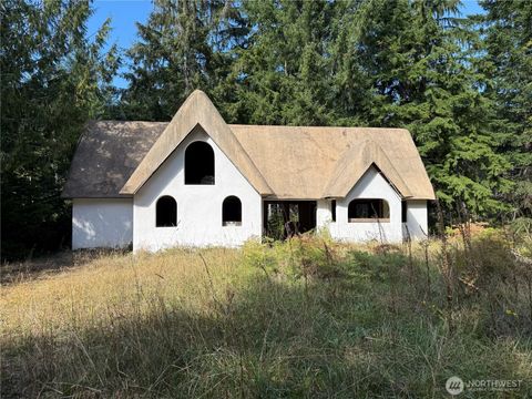 2563 E South Island Drive Shelton WA 98584