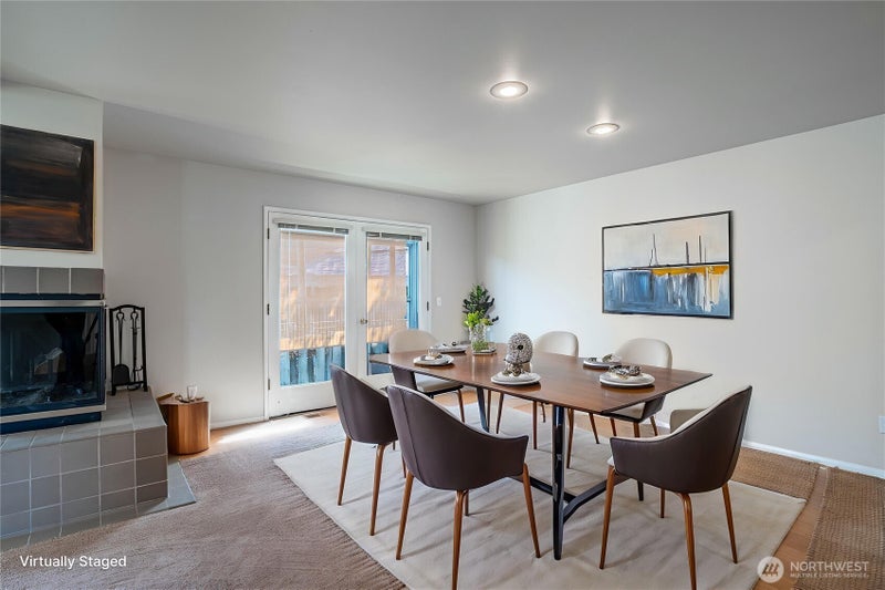433 W Webster Avenue