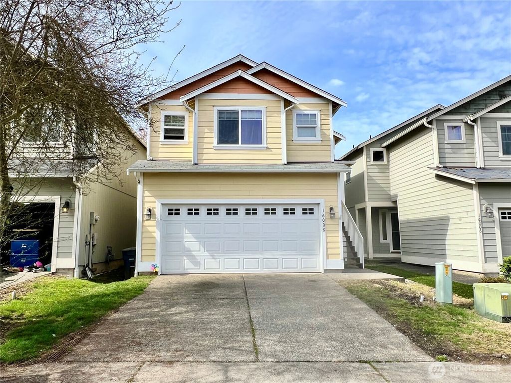 Photo of 16008 89th Avenue E, Puyallup, WA 98375 (MLS # 2496683)