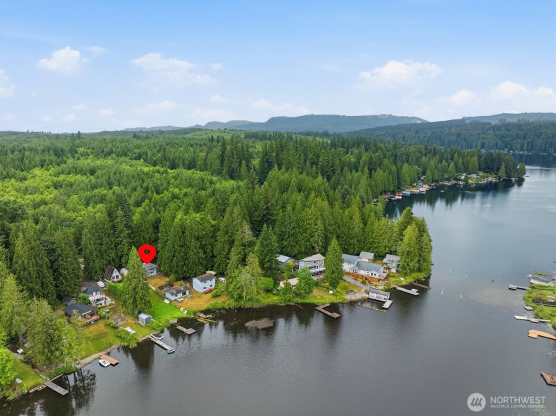 829 SW Lake Roesiger Road