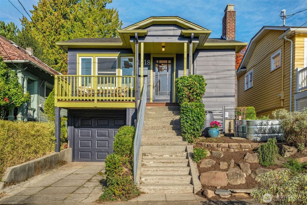 Photo of 1018 NE 69th Street, Seattle, WA 98115 (MLS # 2454630)