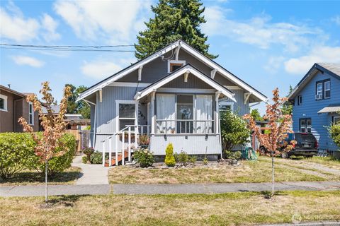 Photo of 863 S 50th Street, Tacoma, WA 98408 (MLS # 2404058)
