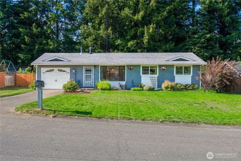 Photo of 21709 121st Street Ct E, Bonney Lake, WA 98391 (MLS # 2536013)
