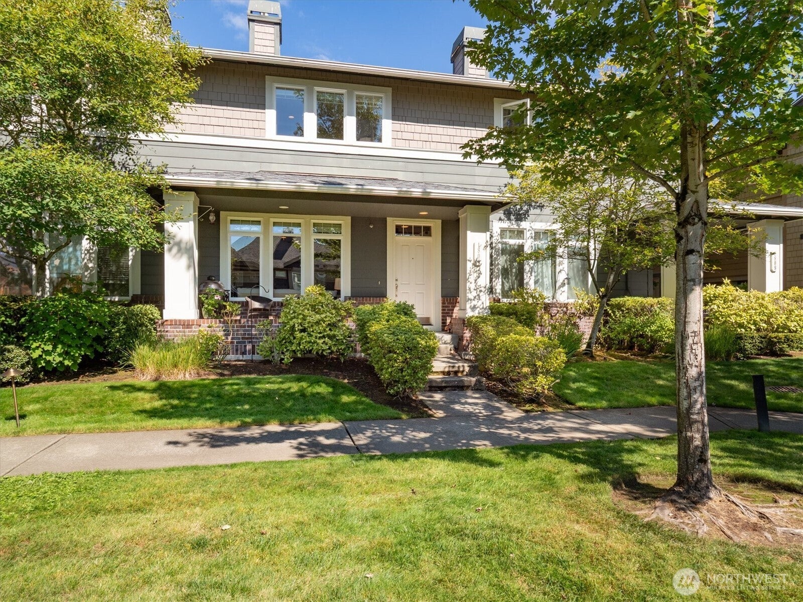1804 10th Avenue NE 1320
