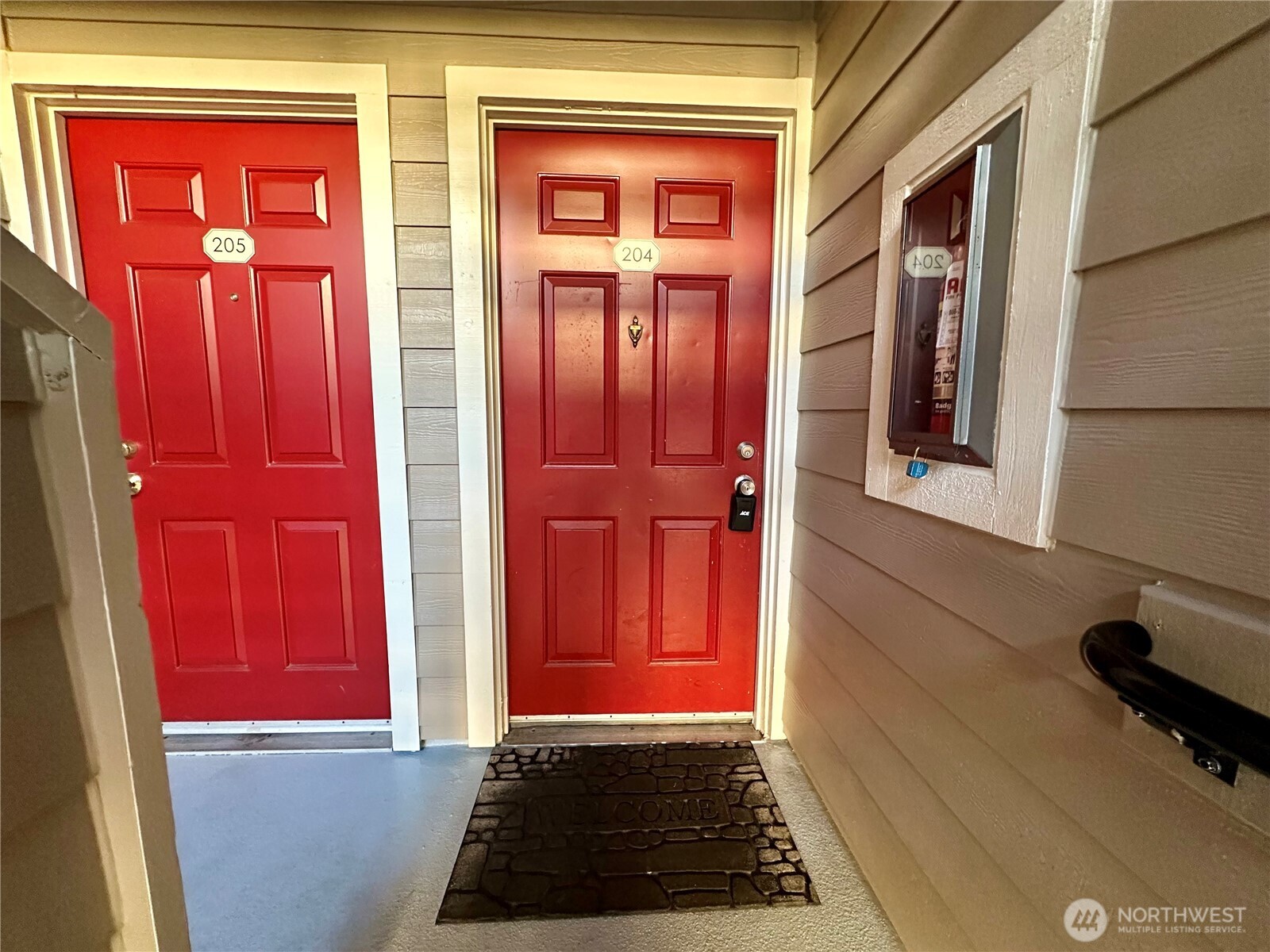 19851 25th Avenue NE 204