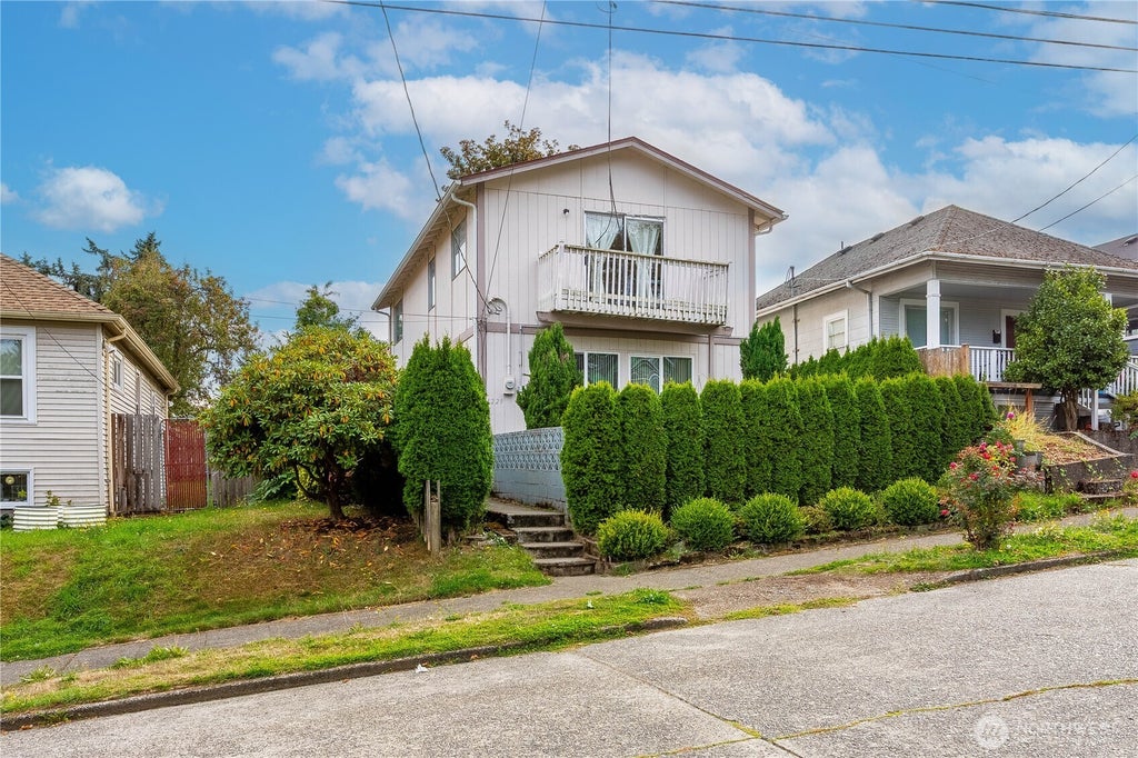 Photo of 4229 S Findlay Street, Seattle, WA 98118 (MLS # 2590567)