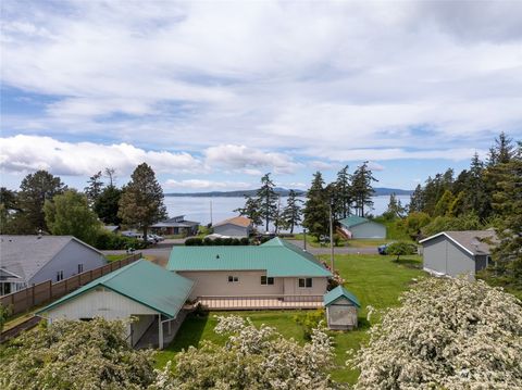 A home in Lopez Island