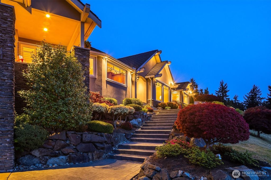 Photo of 1443 Scurlock Lane, Mukilteo, WA 98275 (MLS # 2500104)