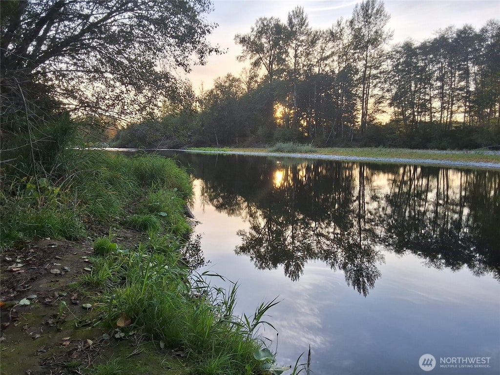 Photo of 0 East Satsop Road, Elma, WA 98541 (MLS # 2588897)