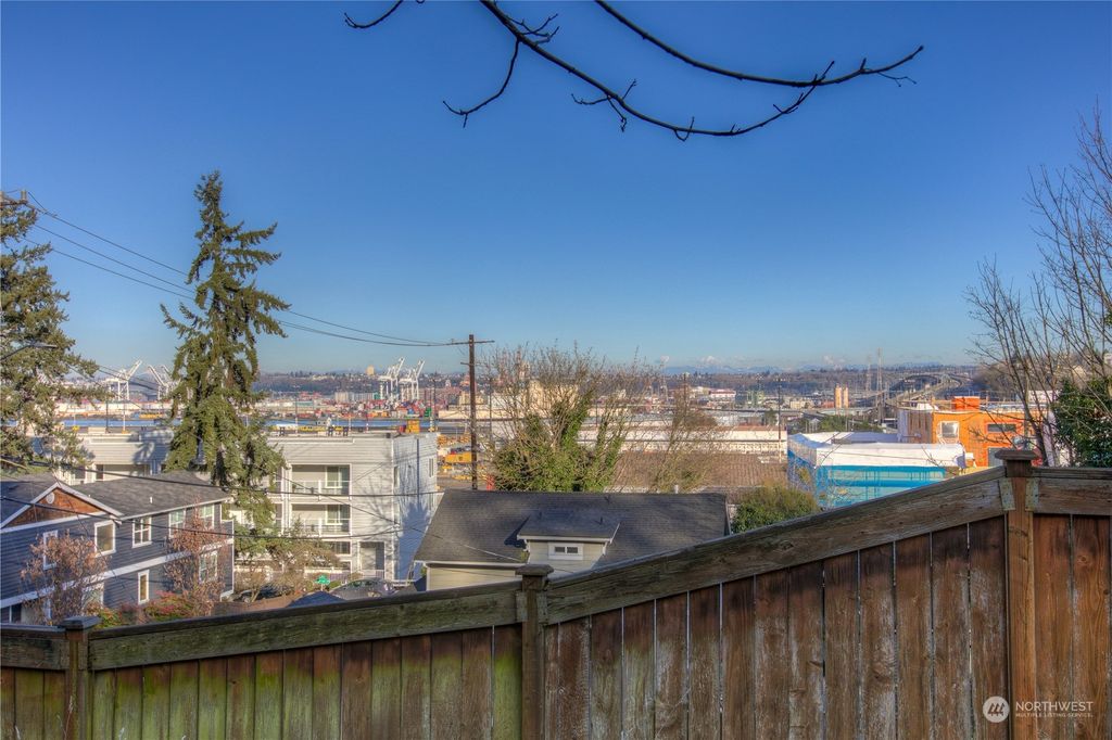 Photo of 3100 SW Admiral Way, Seattle, WA 98126 (MLS # 2202336)