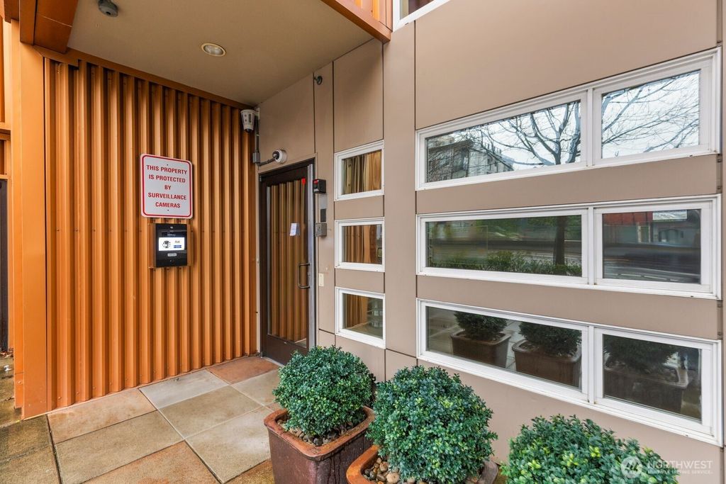 Photo of 4020 Aurora Avenue N #204, Seattle, WA 98103 (MLS # 2483906)