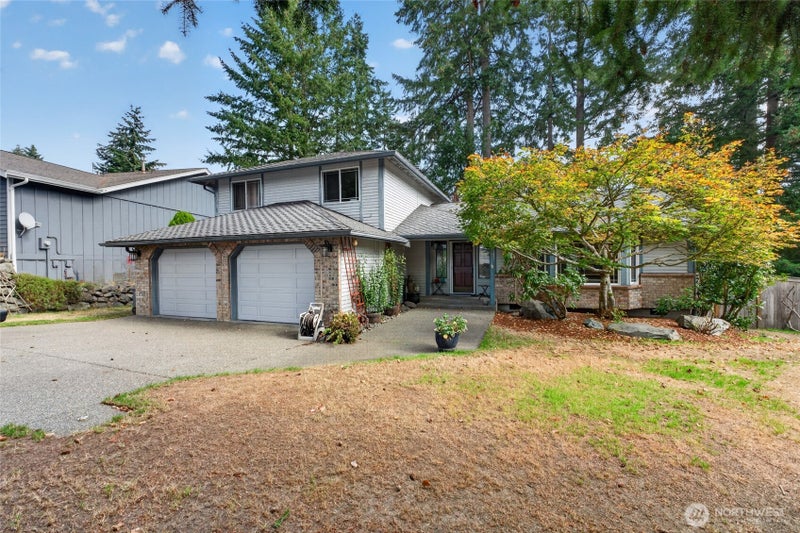 6412 45th Street W