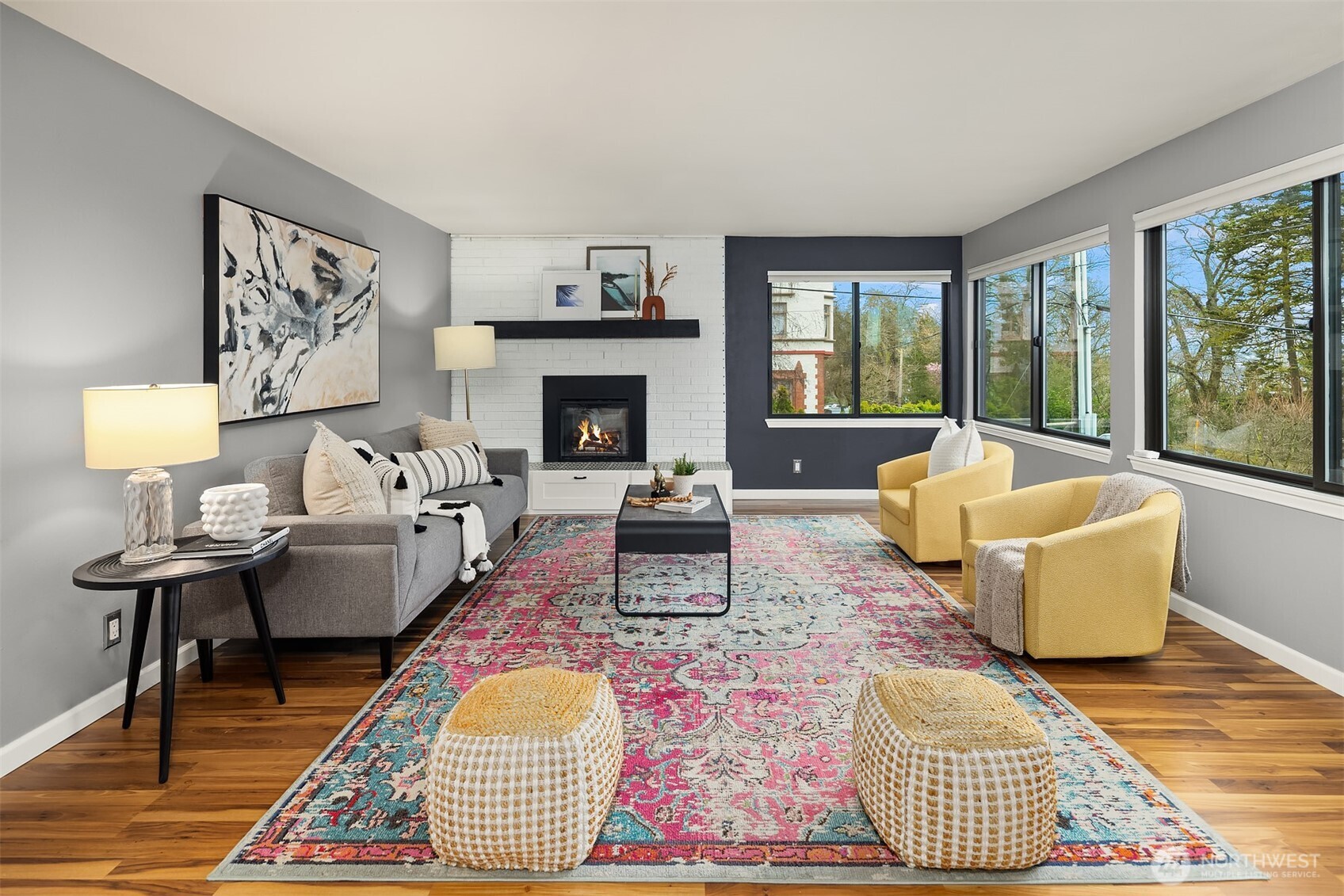 654 W Olympic Place 203