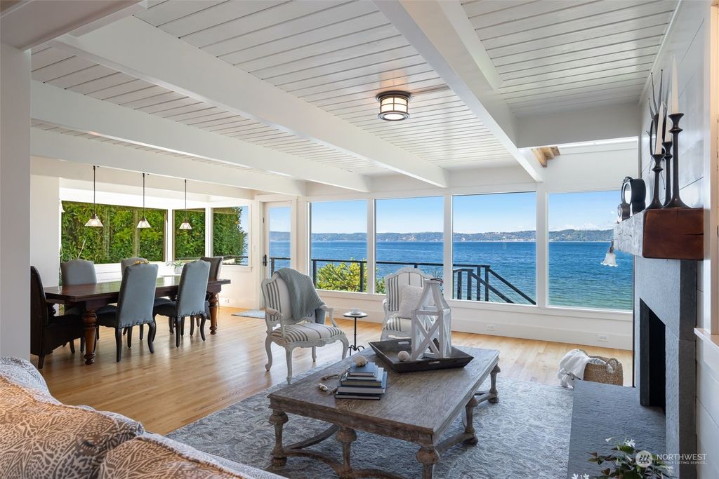 Photo of 3112 SW 300th Place, Federal Way, WA 98023 (MLS # 2286783)