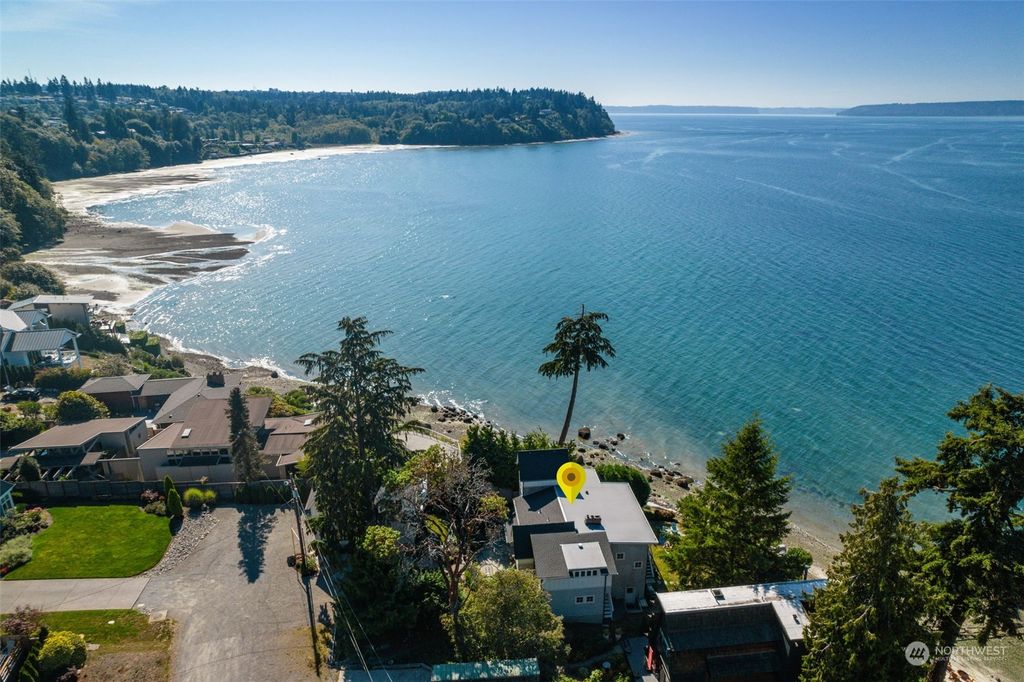 Photo of 3112 SW 300th Place, Federal Way, WA 98023 (MLS # 2286783)