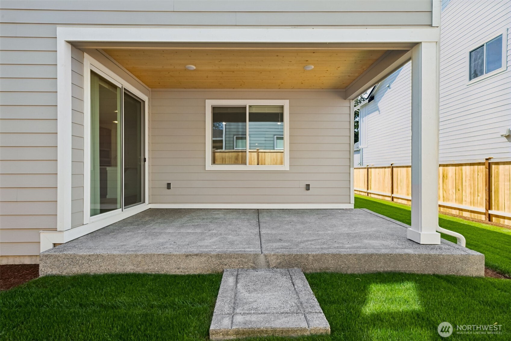 20420 97th Avenue E 5