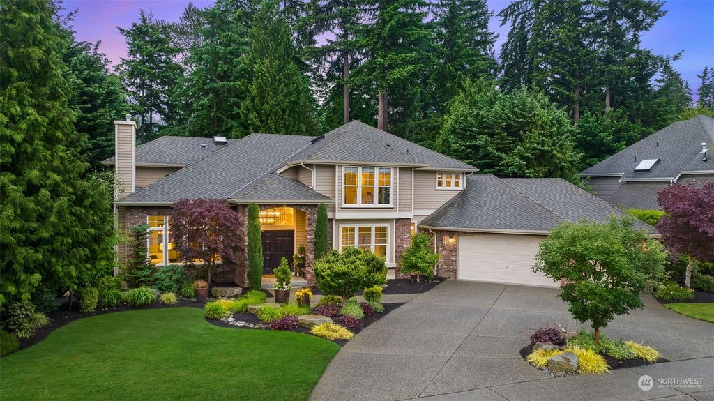 Photo of 2218 Lyons Avenue NE, Renton, WA 98059 (MLS # 2126267)
