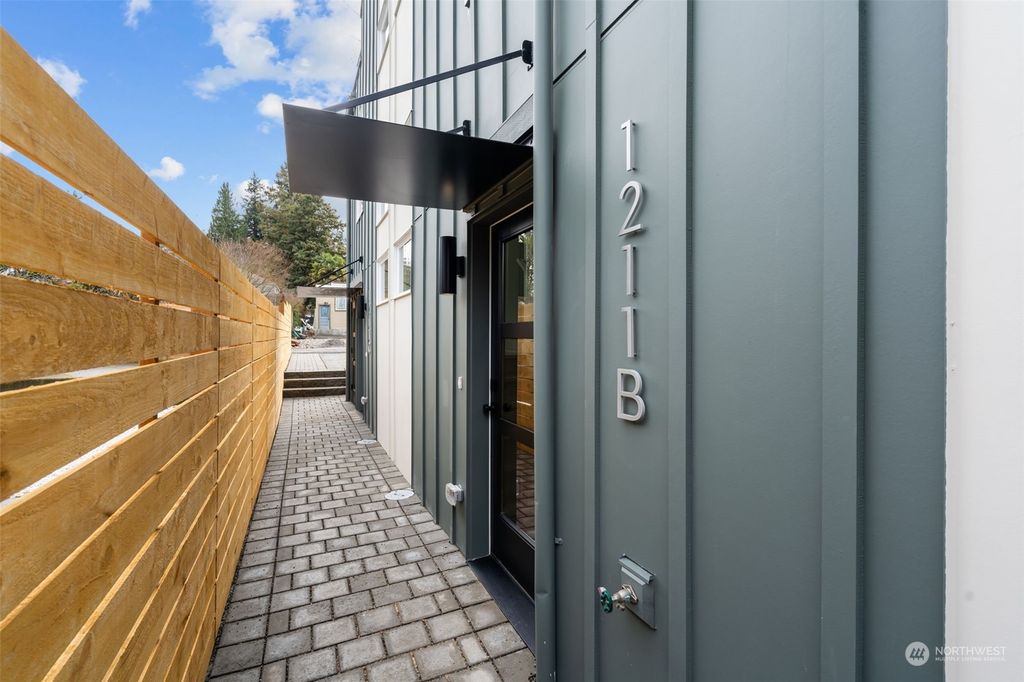 Photo of 1211 NE 97th Street #B, Seattle, WA 98115 (MLS # 2204292)