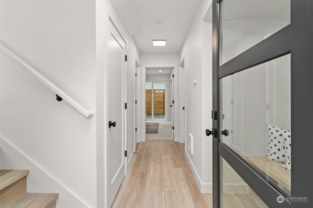 Photo of 1211 NE 97th Street #B, Seattle, WA 98115 (MLS # 2204292)