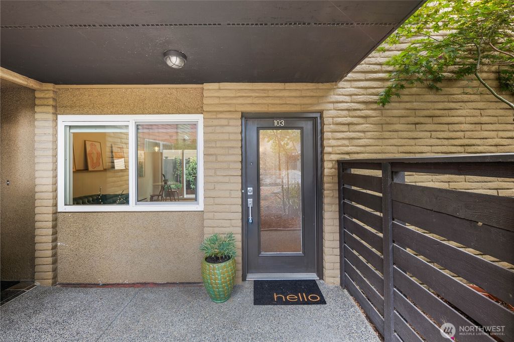 Photo of 5220 42nd Avenue S #103, Seattle, WA 98118 (MLS # 2557923)