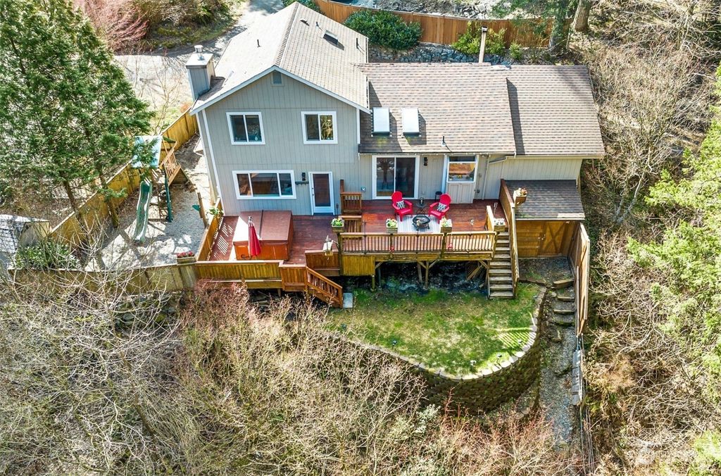 Photo of 16834 430th Lane SE, North Bend, WA 98045 (MLS # 2048109)