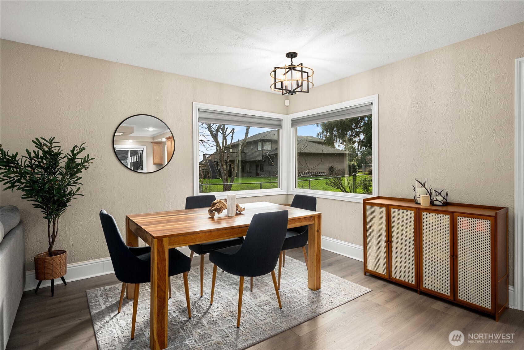 4414 Chrisella Road E