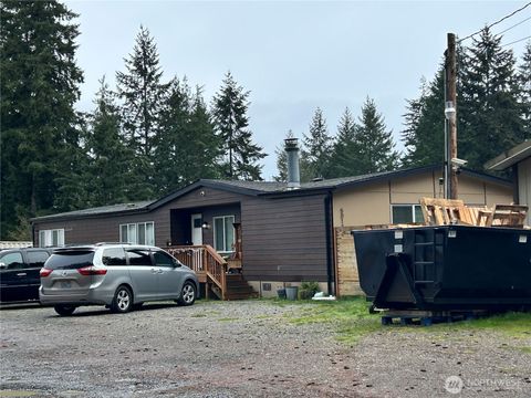 5013 80th Street E Tacoma WA 98443