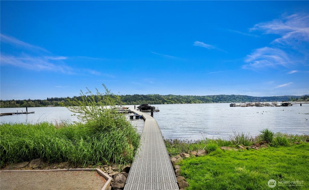 Photo of 4050 W Lake Sammamish Parkway NE #2, Redmond, WA 98052 (MLS # 2523160)