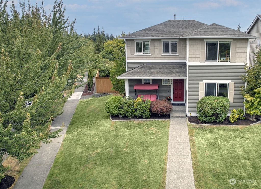 Photo of 34002 SE Carmichael Street, Snoqualmie, WA 98065 (MLS # 2136403)